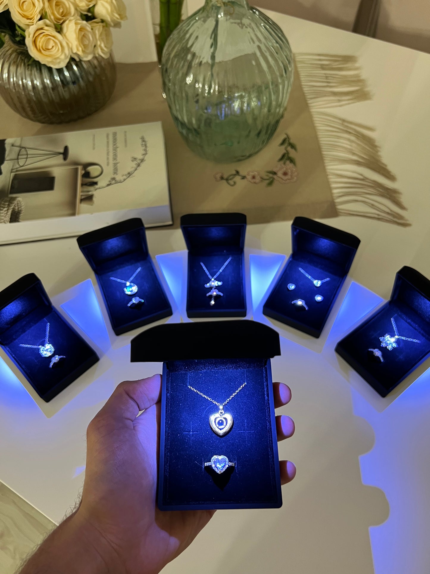 Işıklı Kutuda Kolye + Yüzük Setleri🌸