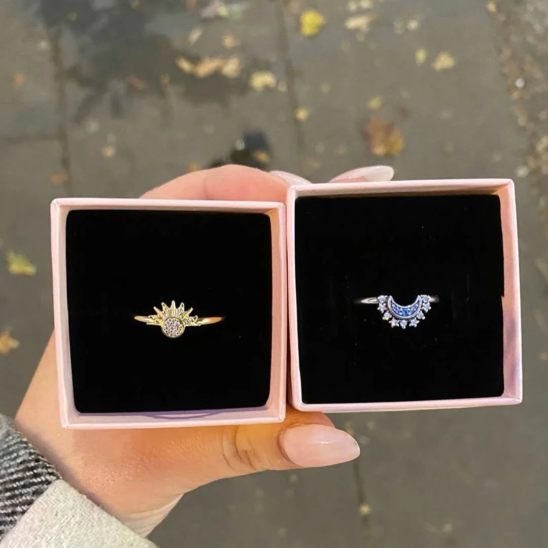 ARKADAŞLIĞIN SEMBOLÜ: EŞSİZ PANDORA ARKADAŞ YÜZÜĞÜ ( AY ve GÜNEŞ YÜZÜK )