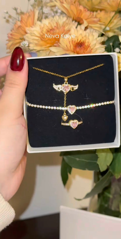 Özel Pandora Kutusunda Altın Kaplama Sevgi Meleği 3'lü Seti ( Kolye + Yüzük + Bileklik )