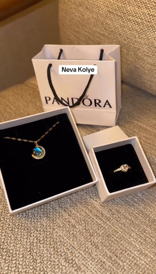 Pandora Kutusunda Gökyüzü Kolye + Yüzük
