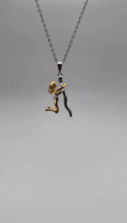 Sarılan Çift Aşk Kolyesi