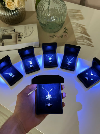 Işıklı Kutuda Kolye + Yüzük Setleri🌸