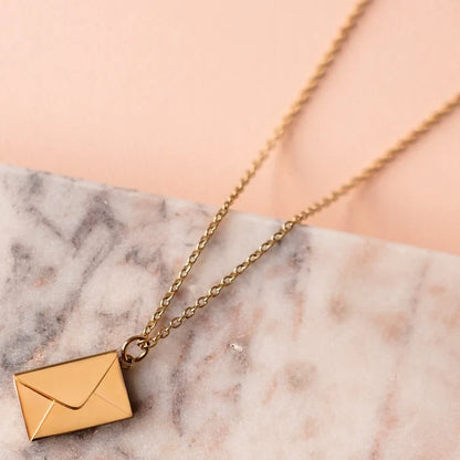 14 Ayar Altın Kaplama Mektup Kolye ( özel isim,tarih,not,şiir yazılı )