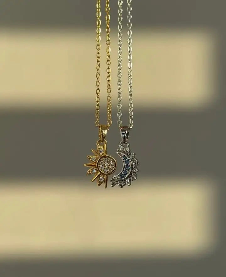 ARKADAŞLIĞIN SEMBOLÜ: EŞSİZ PANDORA ARKADAŞ KOLYESİ ( AY ve GÜNEŞ KOLYE )