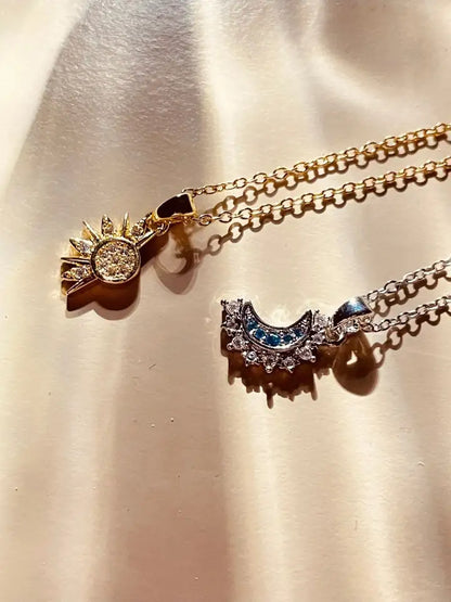 ARKADAŞLIĞIN SEMBOLÜ: EŞSİZ PANDORA ARKADAŞ KOLYESİ ( AY ve GÜNEŞ KOLYE )